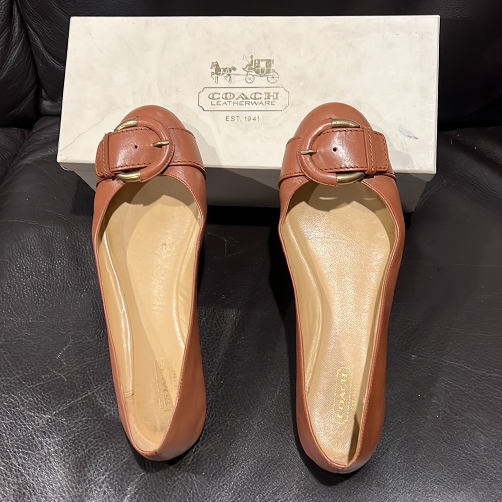 COACH Flats